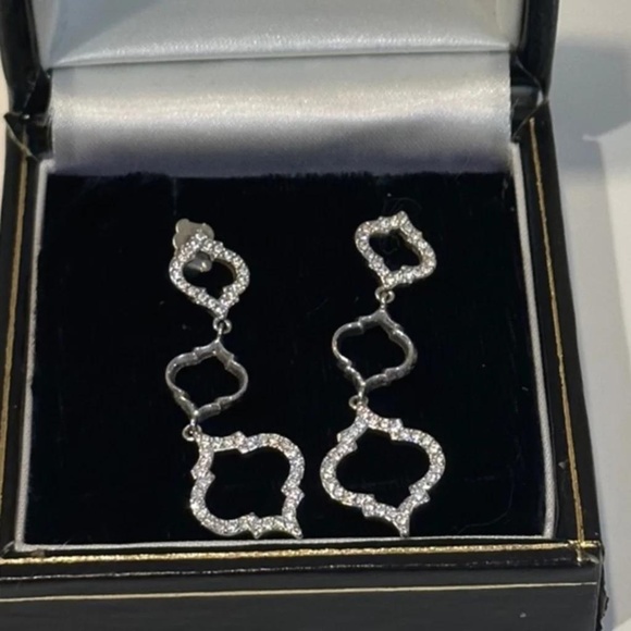 Women's Drop Dangle Earrings - Picture 2 of 2